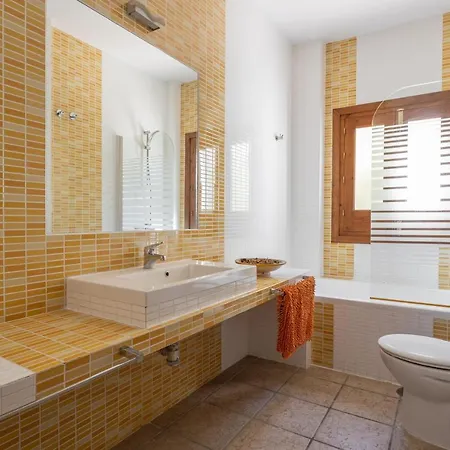 Casa Laura Дом отдыха Альмуньекар